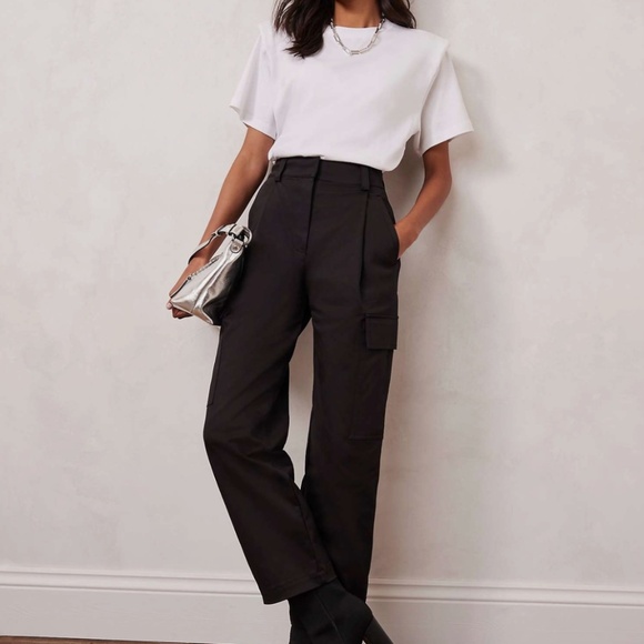 Mint Velvet Luxe Black Cargo Trousers | Size UK 8 / US 4 | RRP £109 - Picture 1 of 8